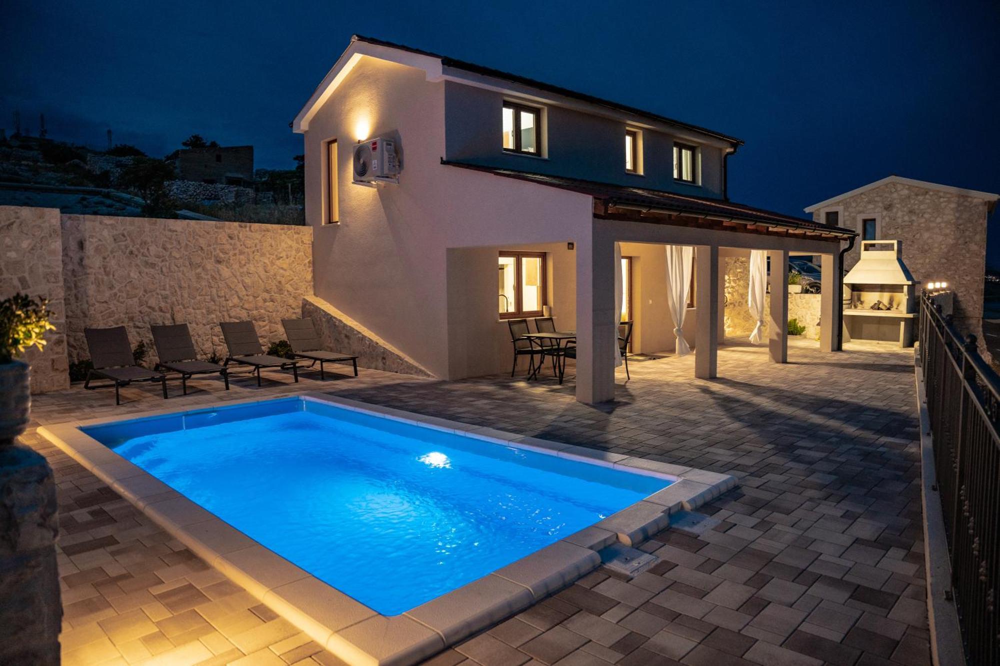 Villa Kamia With Private Heated Pool And Electric Vehicle Adapter Zubovići Exterior foto