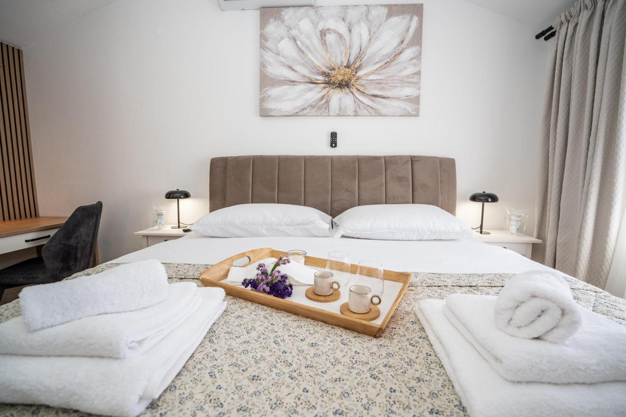 Villa Kamia With Private Heated Pool And Electric Vehicle Adapter Zubovići Exterior foto