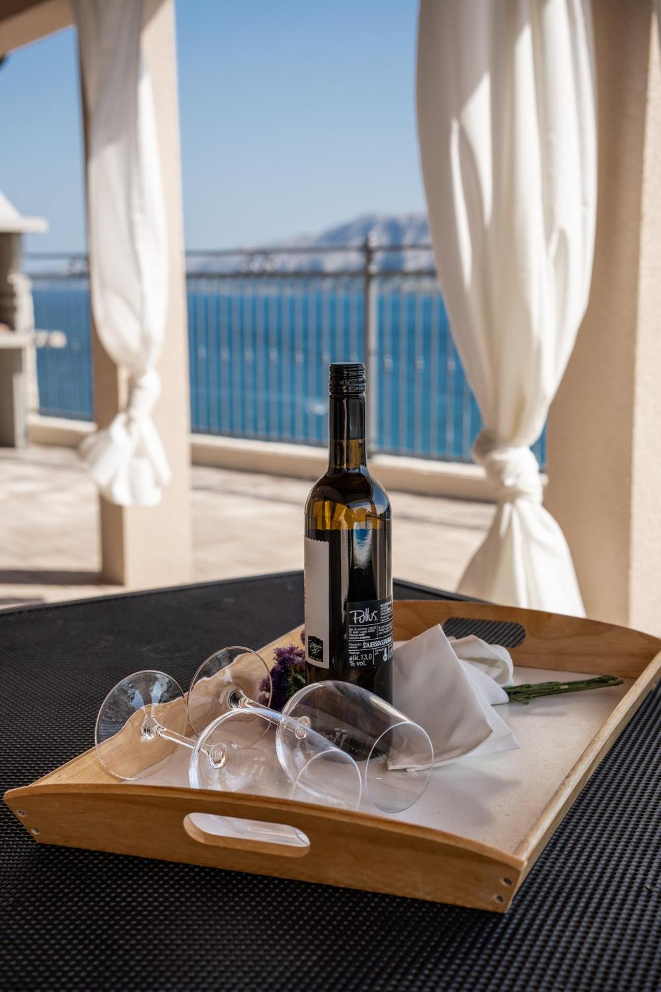 Villa Kamia With Private Heated Pool And Electric Vehicle Adapter Zubovići Exterior foto